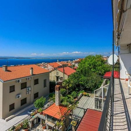 Apartment Mira Crikvenica Exteriör bild