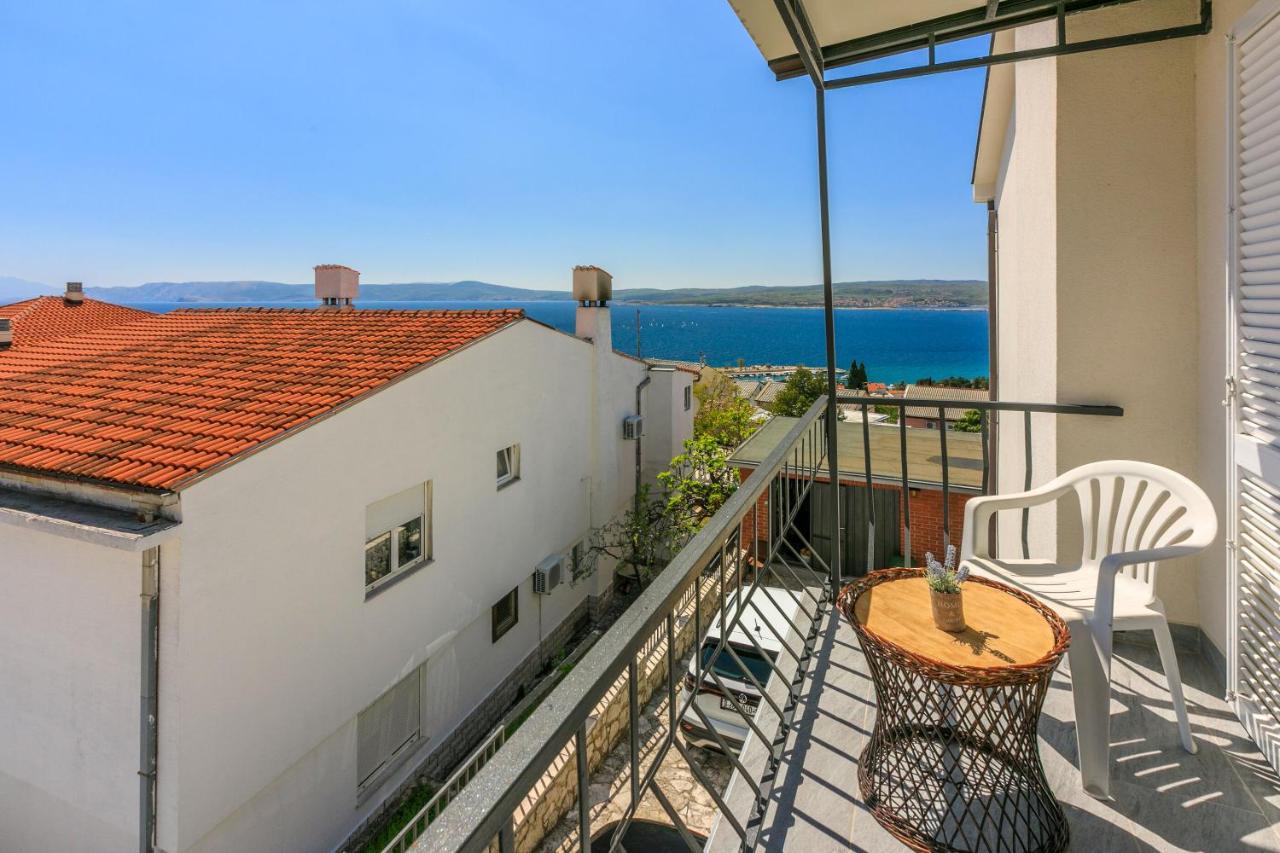 Apartment Mira Crikvenica Exteriör bild