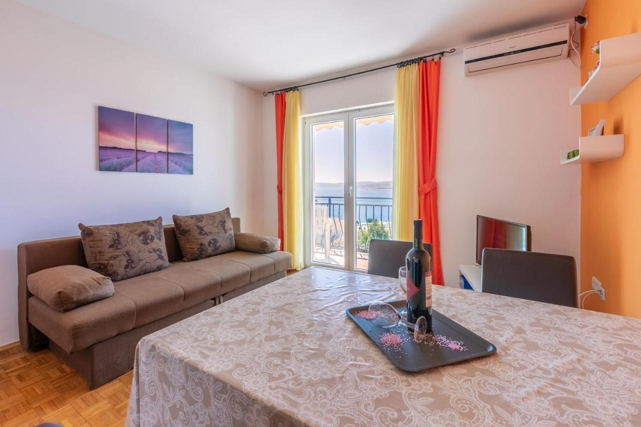 Apartment Mira Crikvenica Exteriör bild
